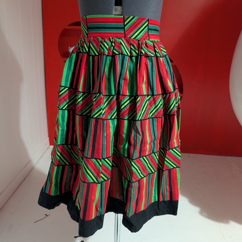 Retro skirt by Treize Legends